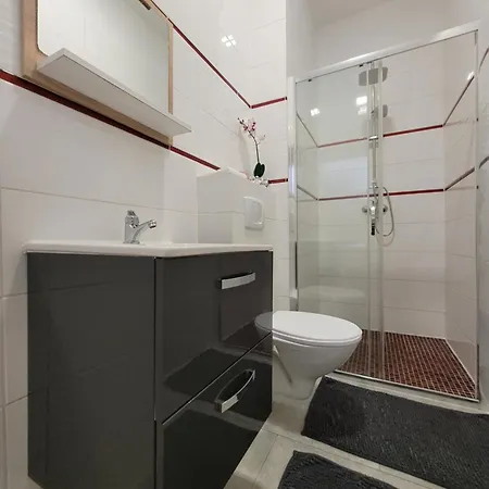 Apartament Centrum W Parku Przy Katedrze Nr 2 Kwidzyn Exterior photo